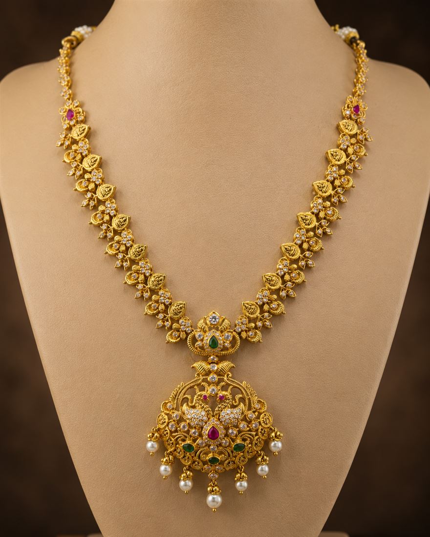 Gold jewellery collection